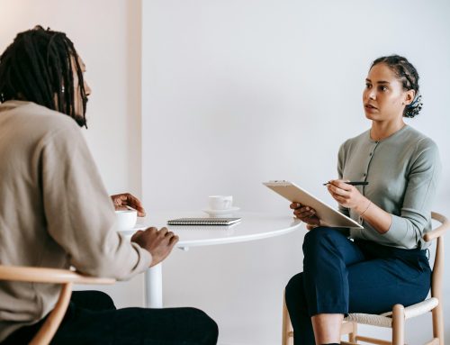 The 5 Biggest Headaches for HR Directors in 2025 (and what to do about them)